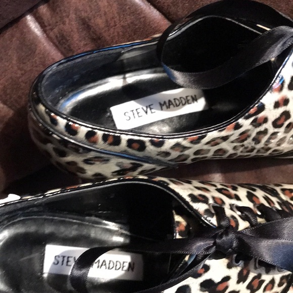 Shoes - Picture 2 of 2